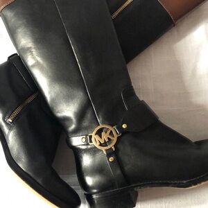 Michale Kors Knee High Two Tone Leather Boots Size 7